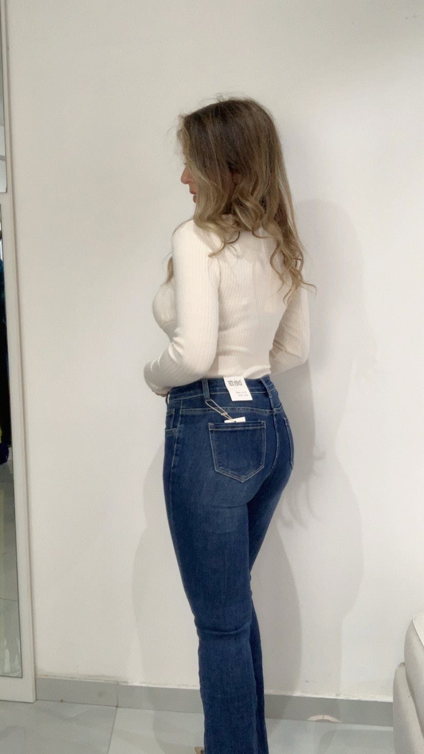 Jeans a zampa
