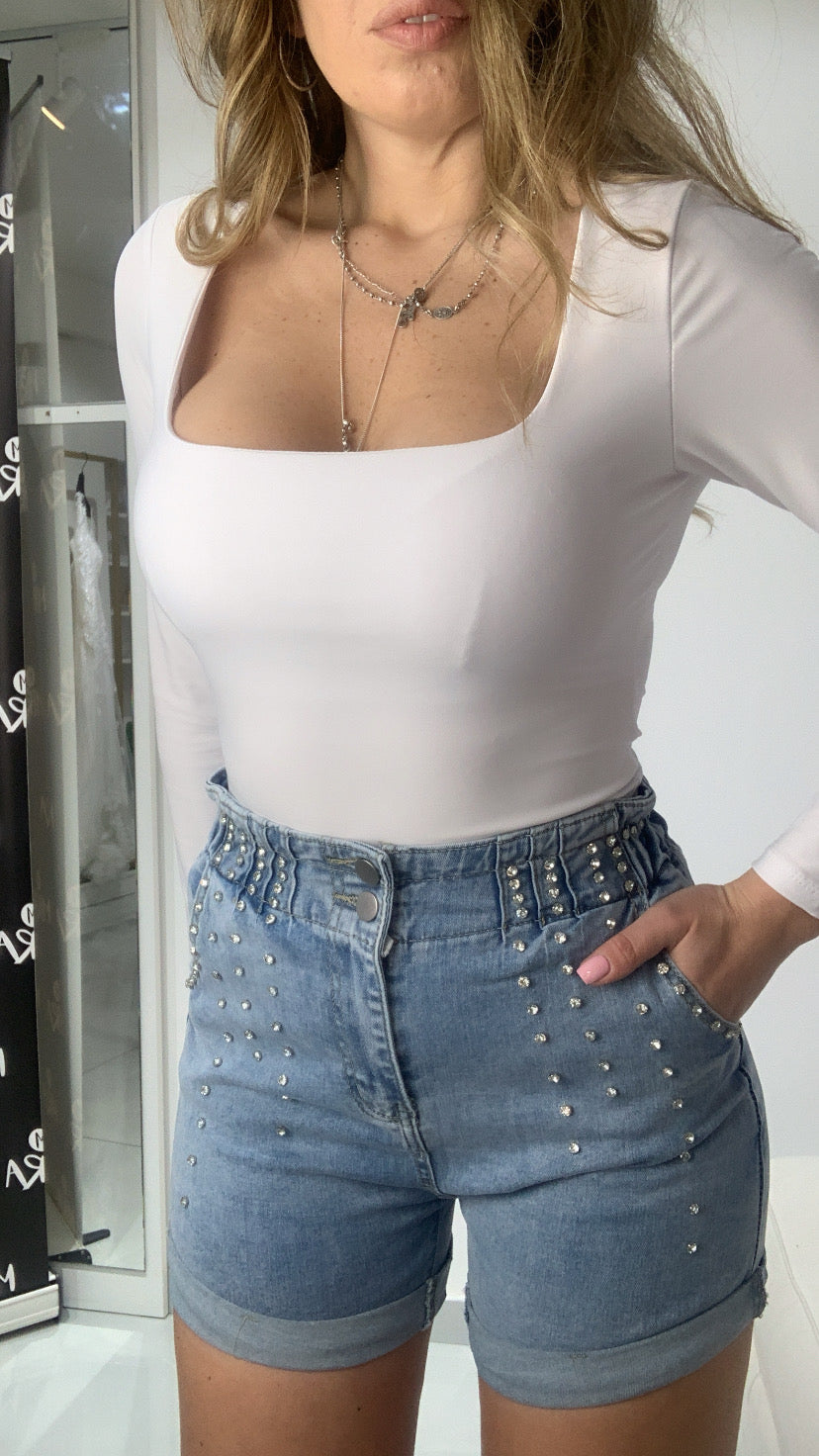 Short jeans con strass