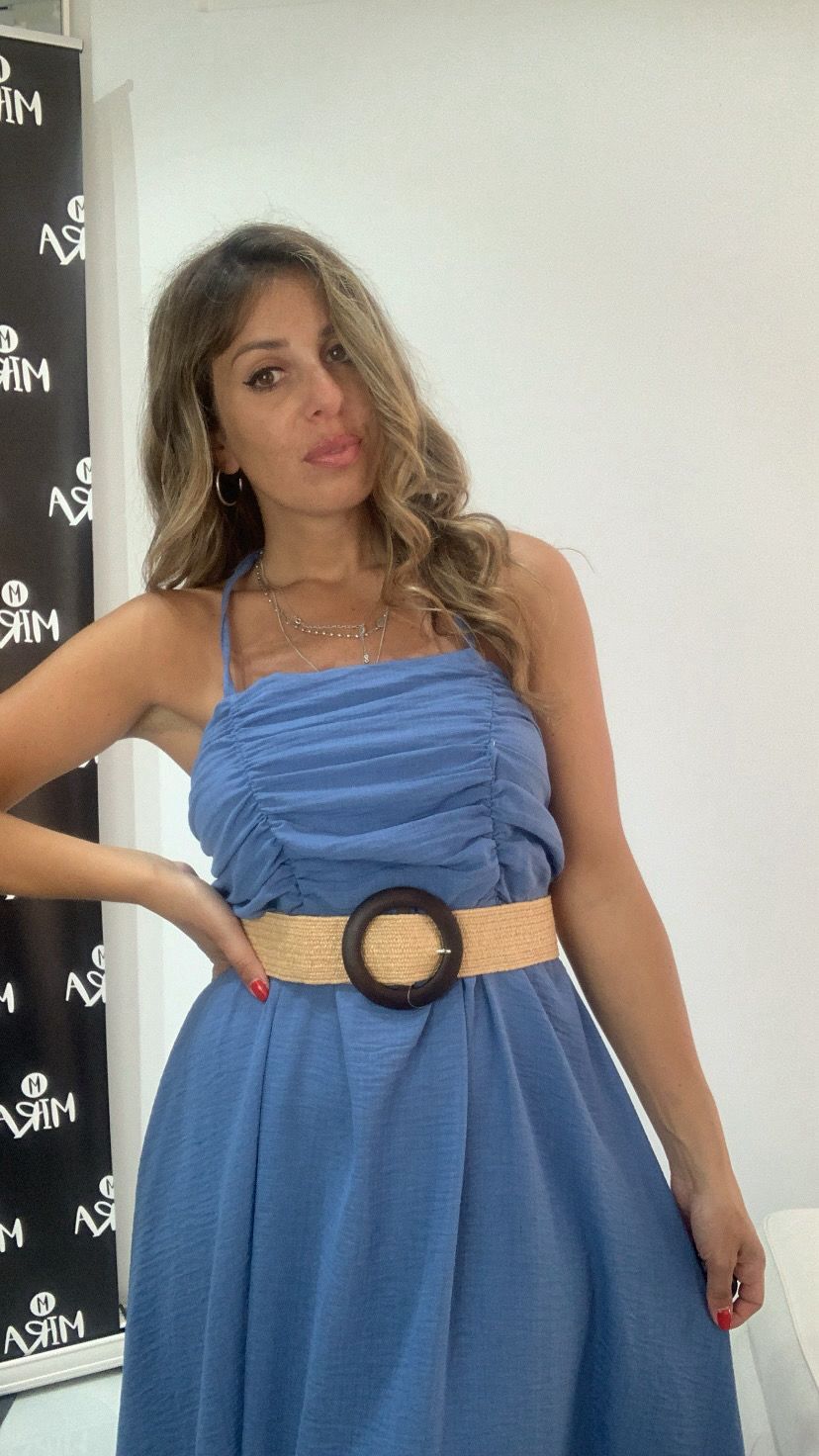 Abito con cuciture sul corpetto