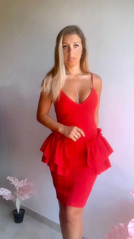 Tubino rosso con volant