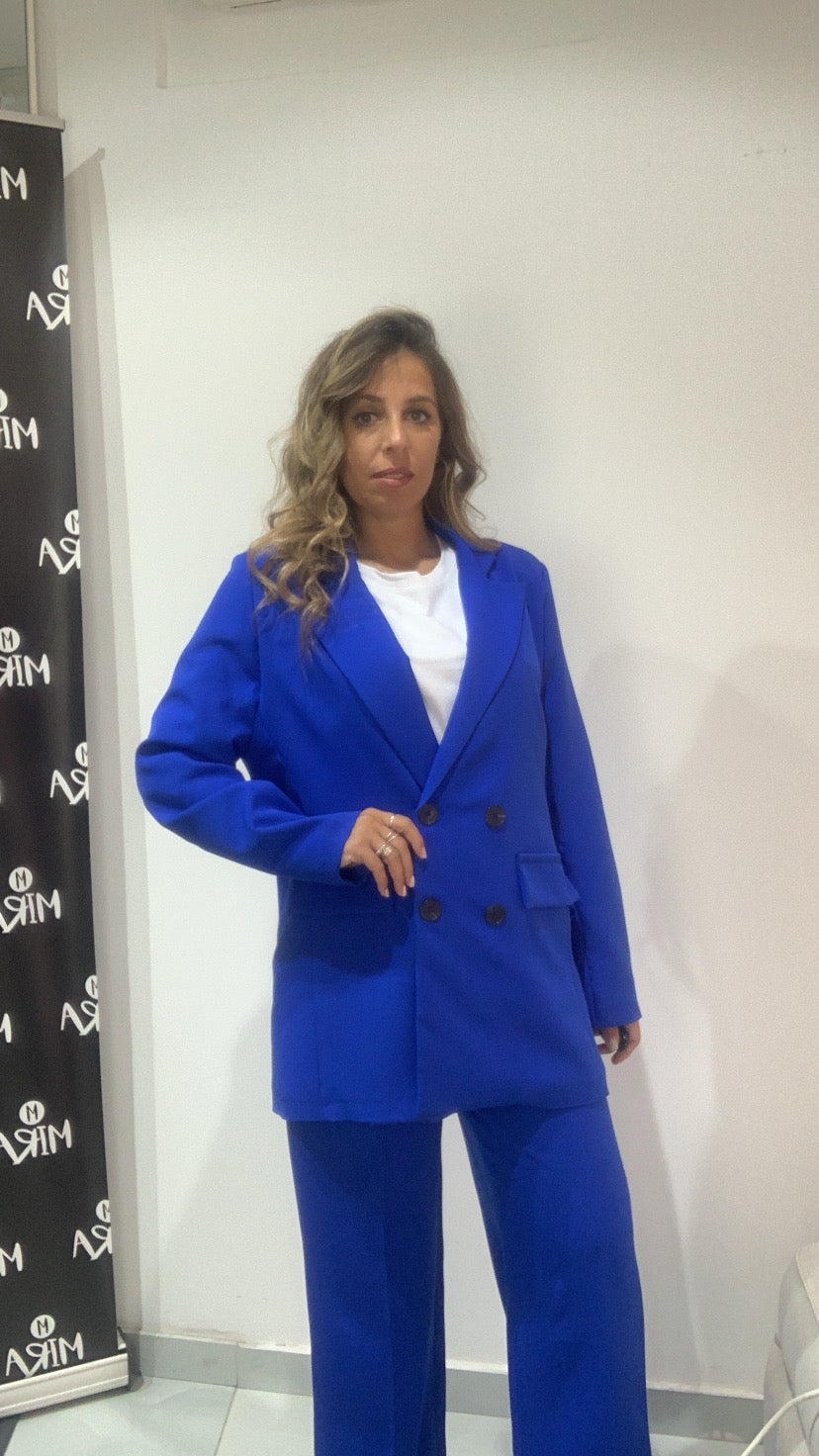 Tailleur over size quattro bottoni