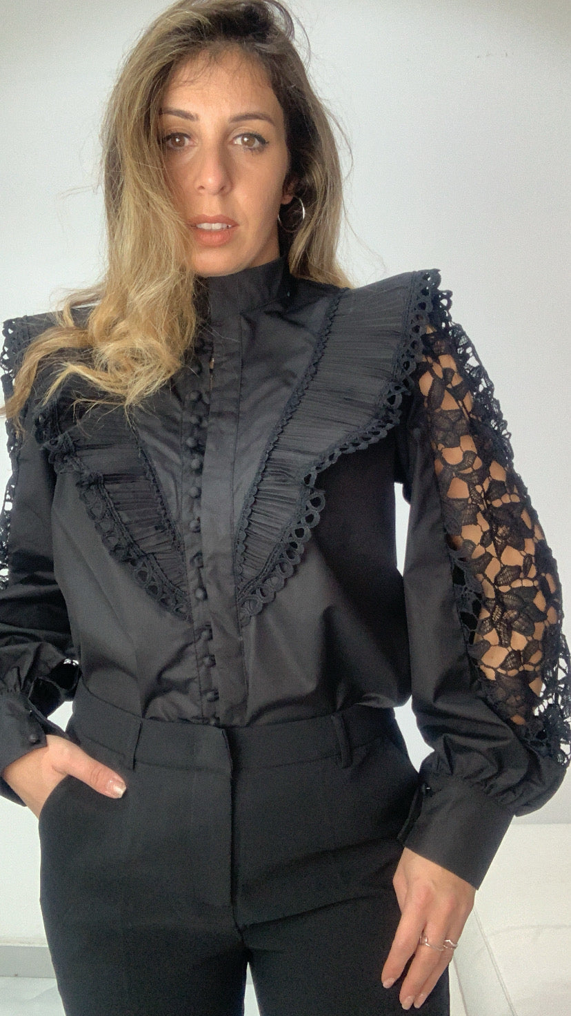Camicia con maniche macrame