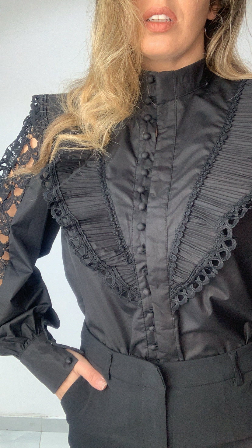 Camicia con maniche macrame