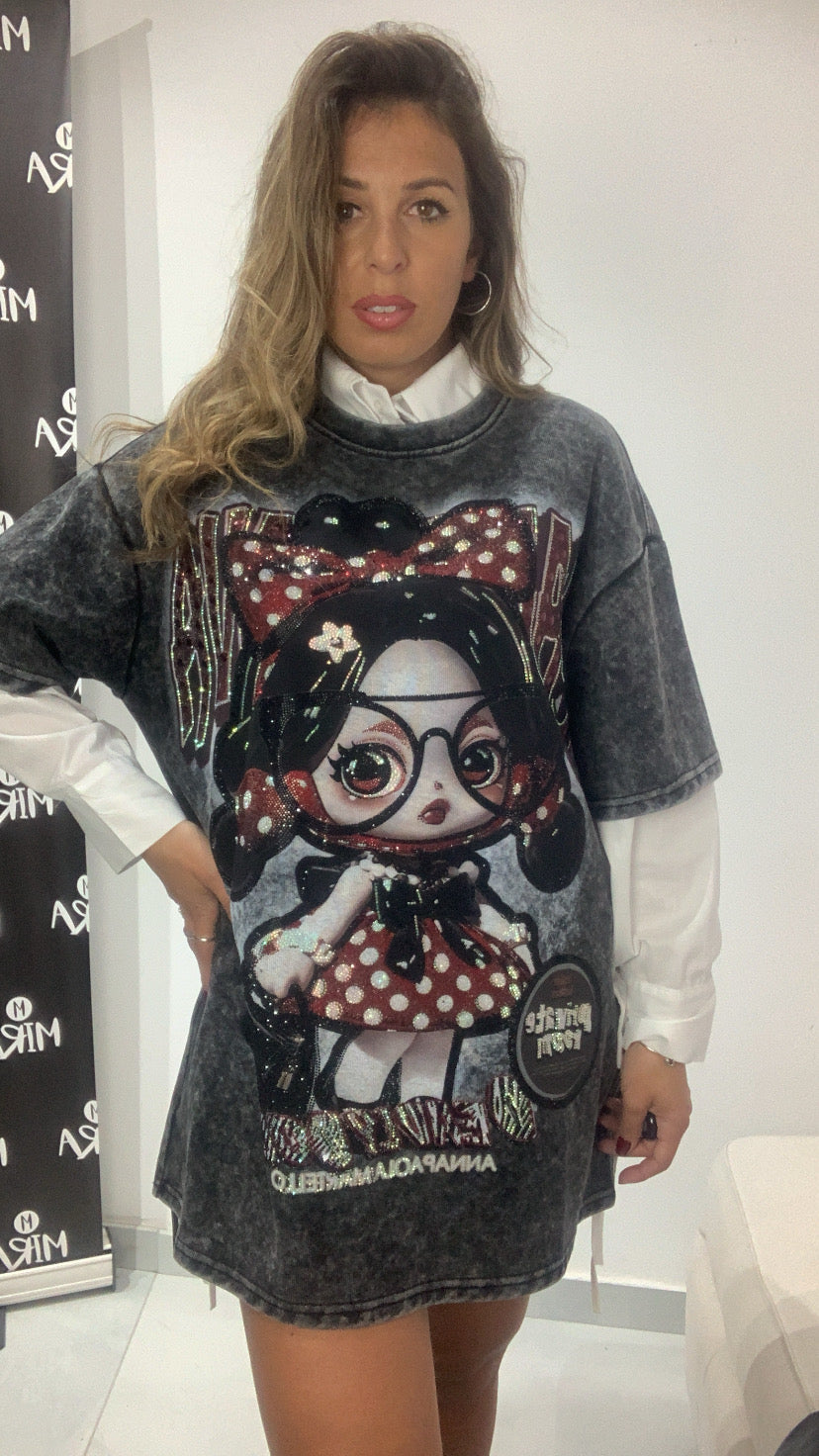 Maxi T-shirt con Grafica Pop & Dettagli Brillanti