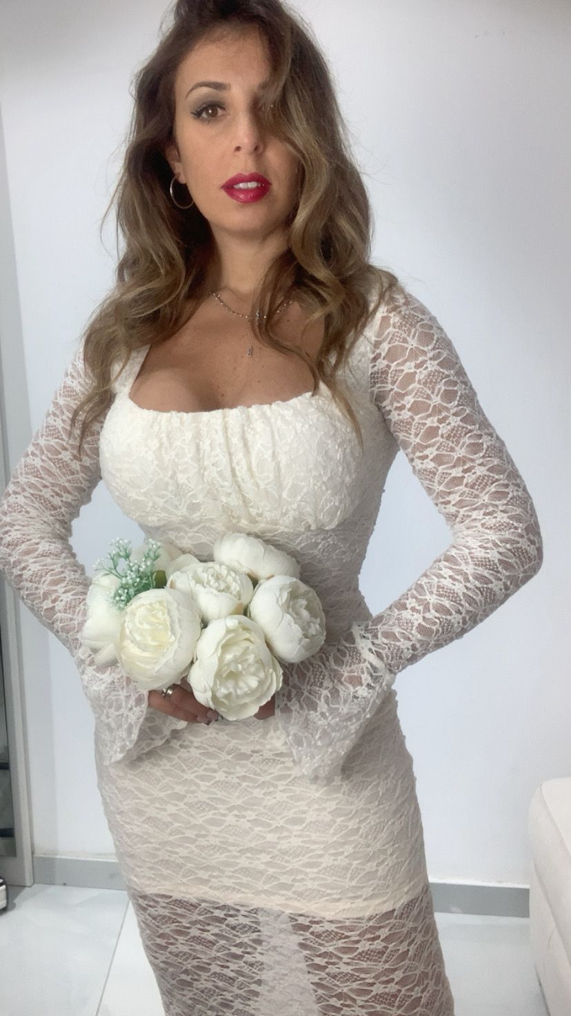 Abito a sirena in pizzo