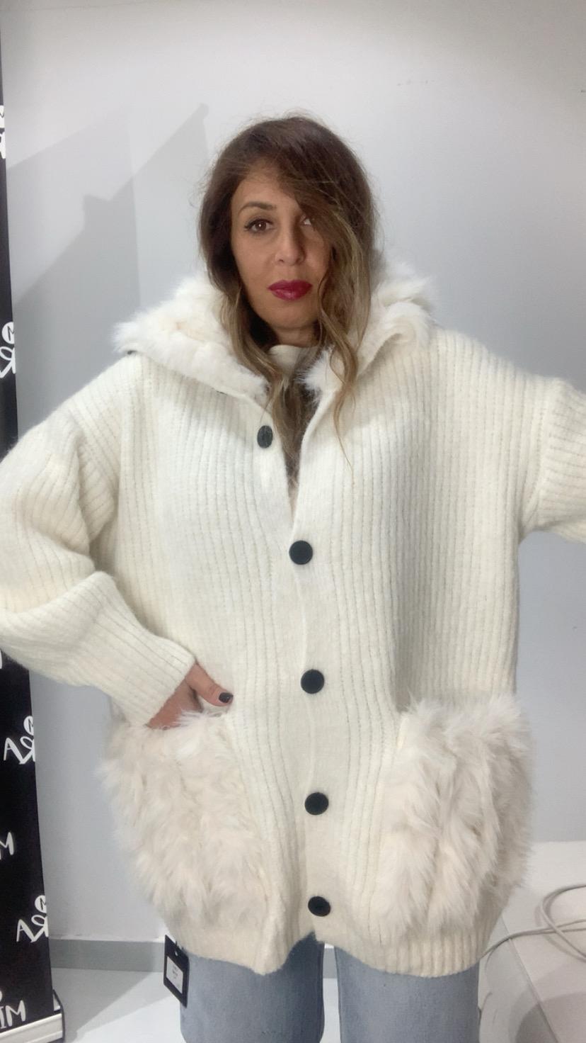 Cardigan con pelliccia