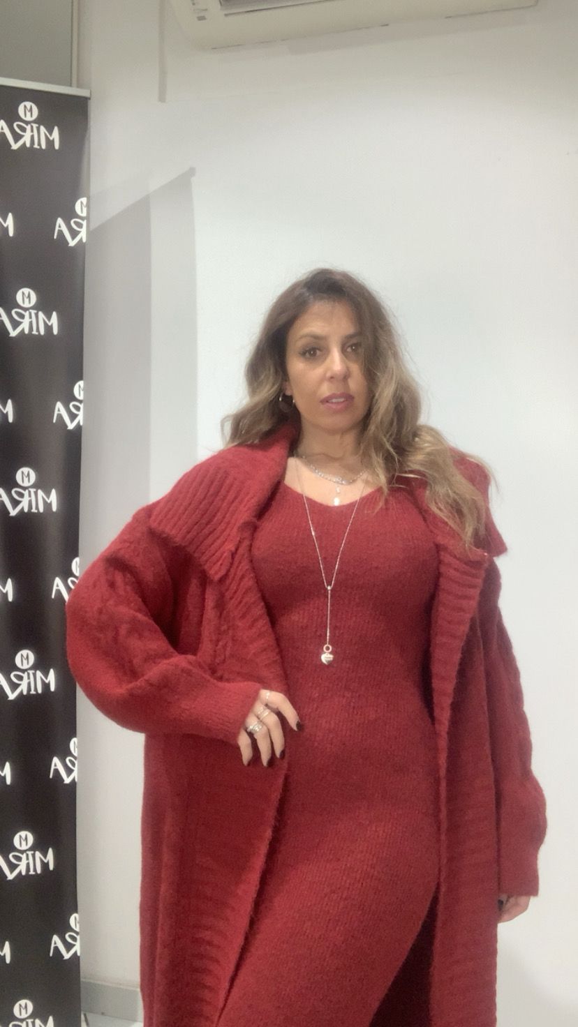 Abito con cardigan