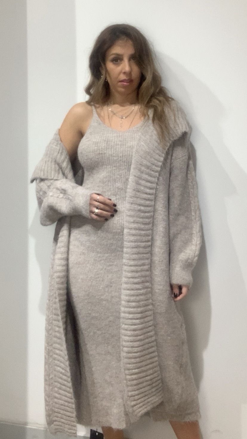 Abito con cardigan