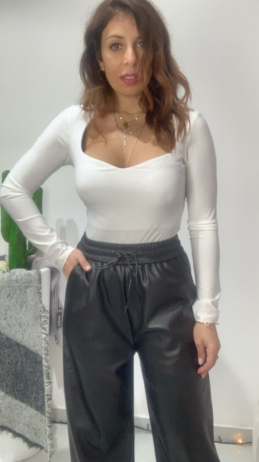 Body scollo quadrato con coppe