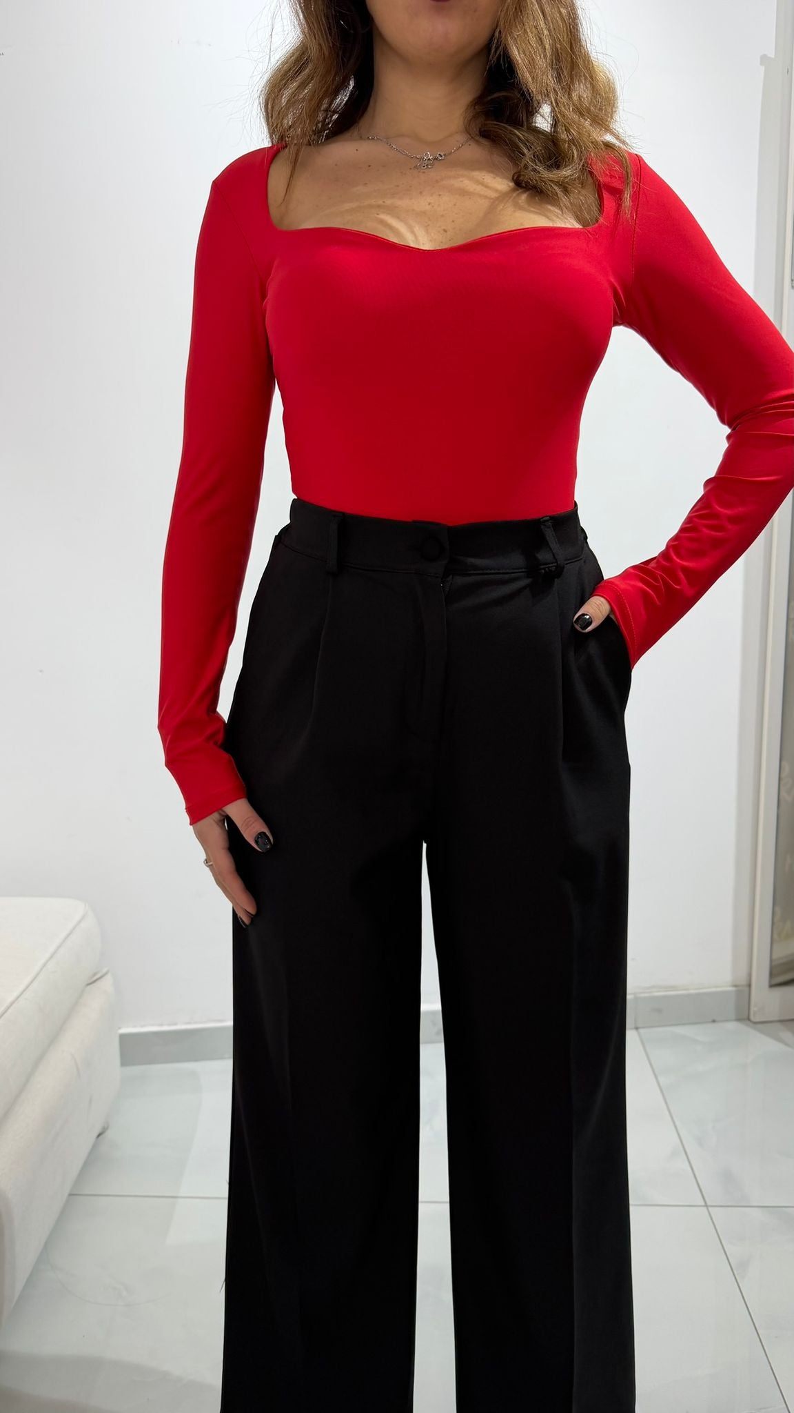 Body scollo quadrato con coppe