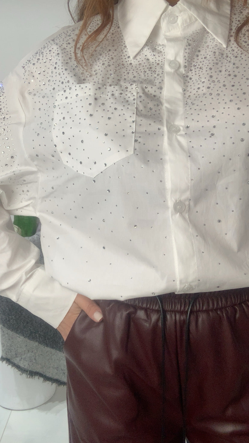 Camicia ricoperta di strass