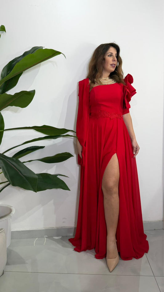 Abito monospalla con rouches