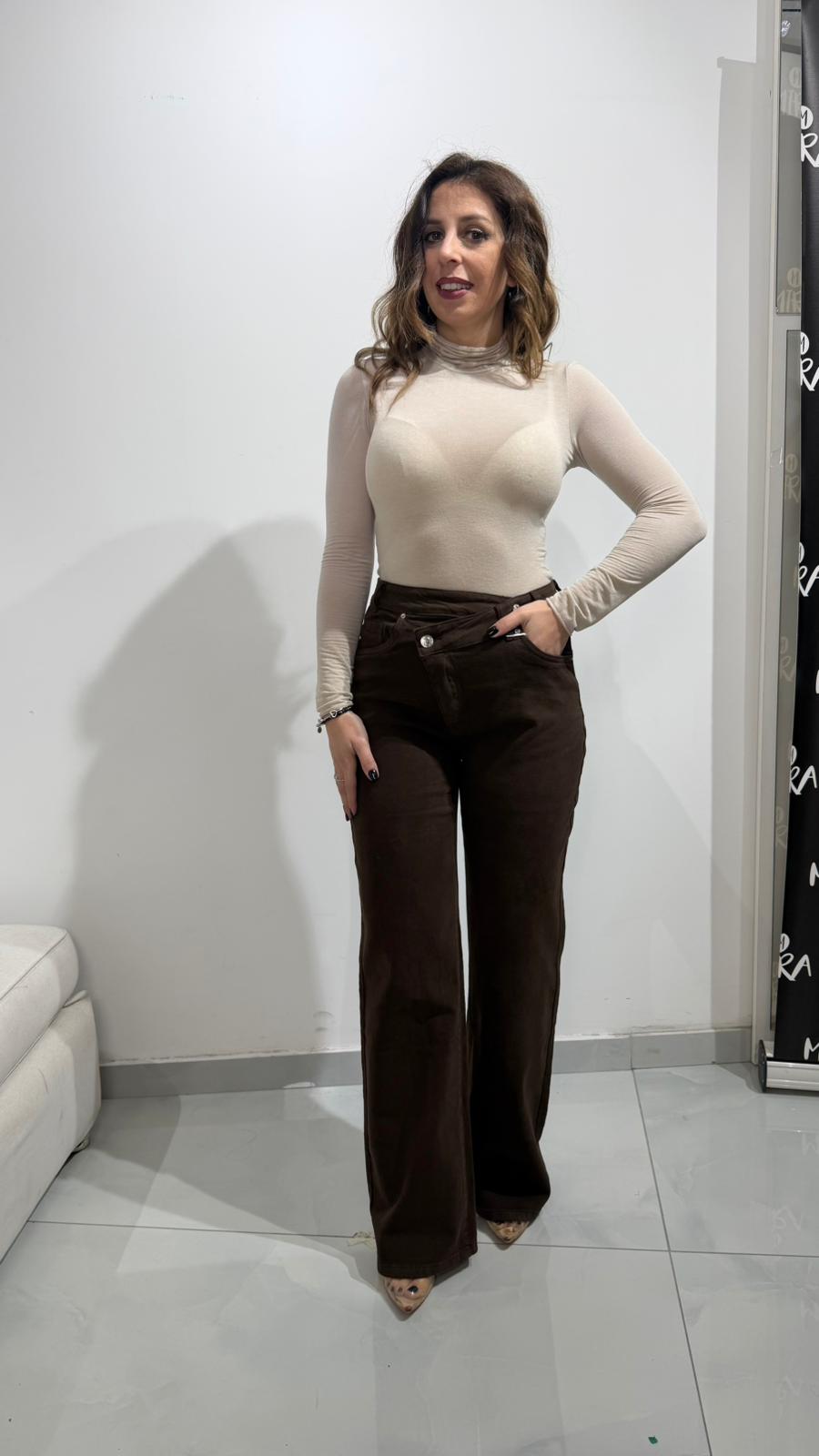 Maglia in viscosa collo alto