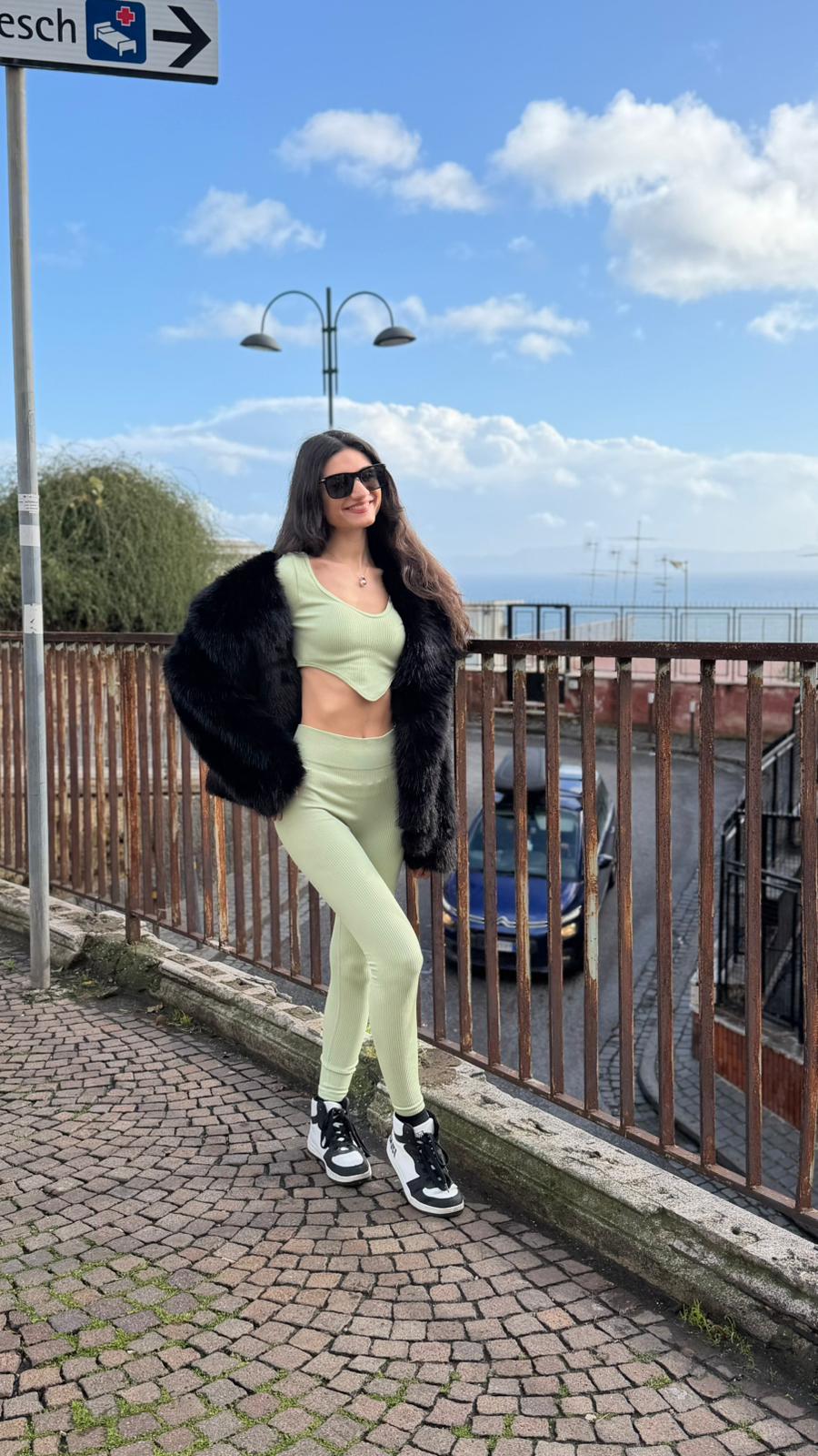 Set collana + orecchini con pendente goccia