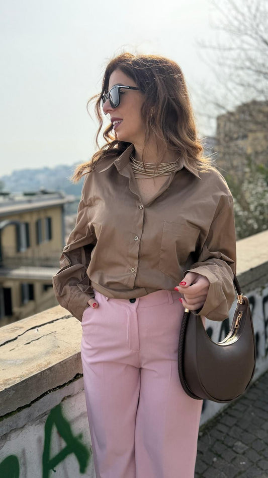 Camicia over marrone