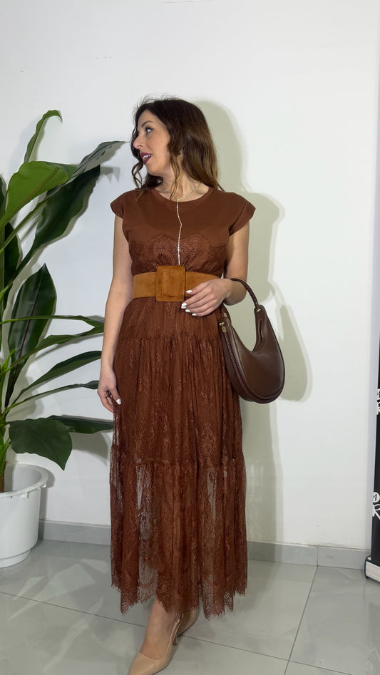 Abito lungo ricamato camel